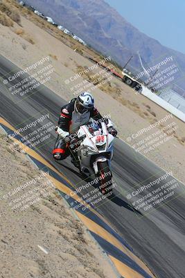 media/Jan-18-2024-Racers Edge (Thu) [[008952c709]]/B Group/Session 2 (Turn 15 Inside)/